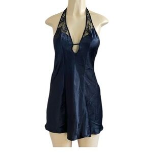 VICTORIA'S SECRET | Very Sexy Black Satin Backless Halter Nighty Size Large